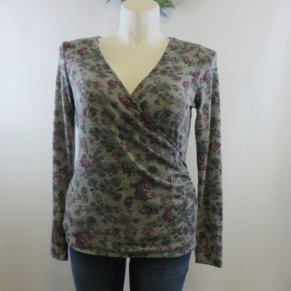 Rock & Republic Floral Wrap Top